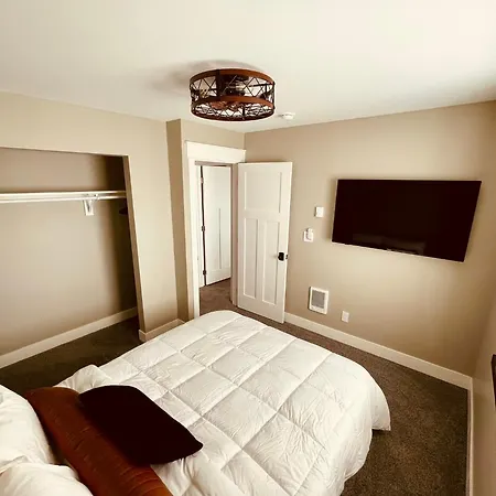Iona Mercantile Bnb Rigby Exterior photo