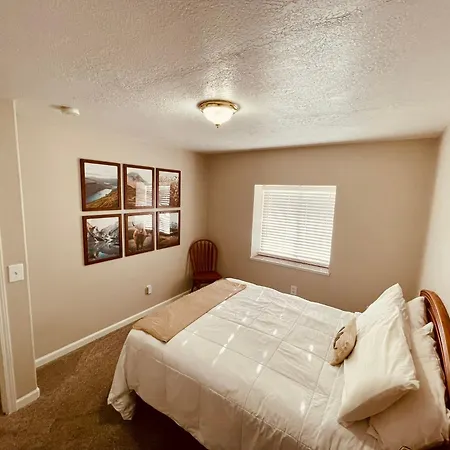 Iona Mercantile Bnb Rigby Exterior photo