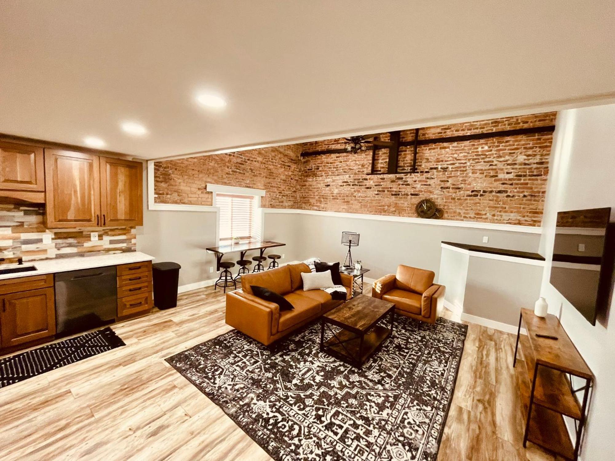 Iona Mercantile Apartment