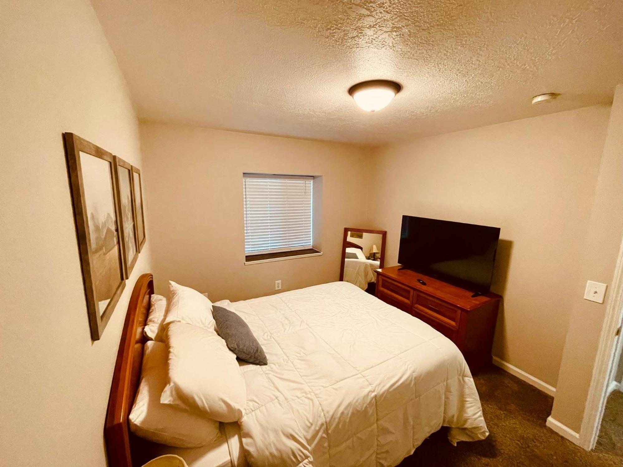 Iona Mercantile Apartment *